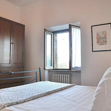 Villa I Noccioli 18 Posti Letto Piscina Parco Capranica
