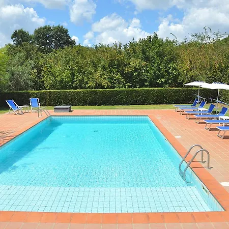 I Noccioli 18 Posti Letto Piscina Parco * Capranica